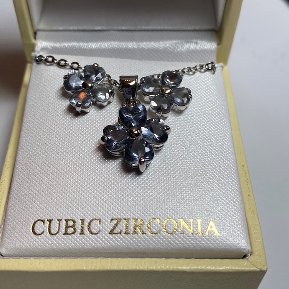 Cubic Zirconia necklace with matching earrings, silver tone. - Picture 2 of 3